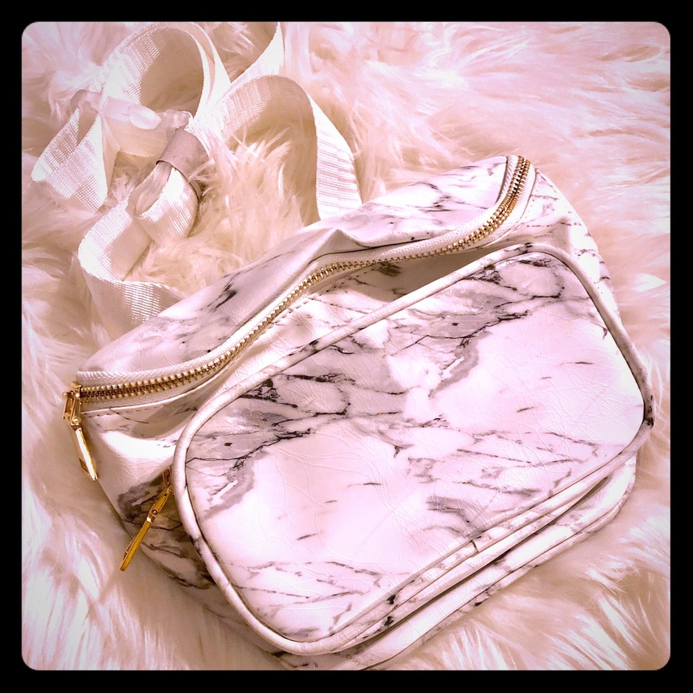 NWT Marble Fanny Pack